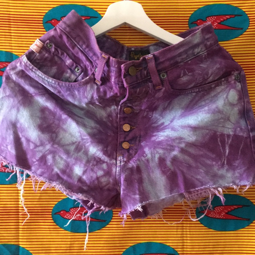 Tie die Shorts 💜